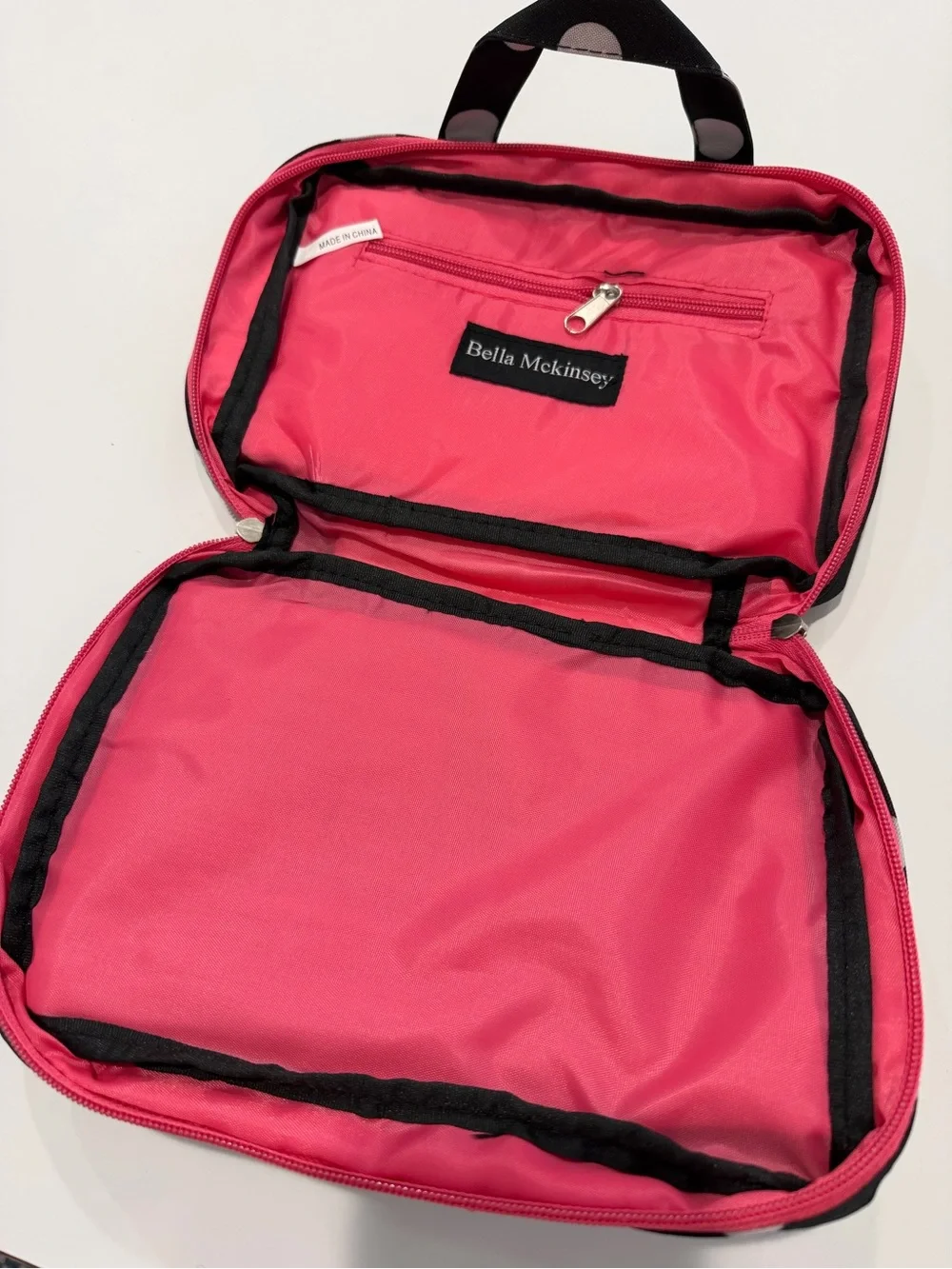 Bella McKinsey Black Polka Dot w Pink Zipper Mini Travel Bag cosmetic bag NWT